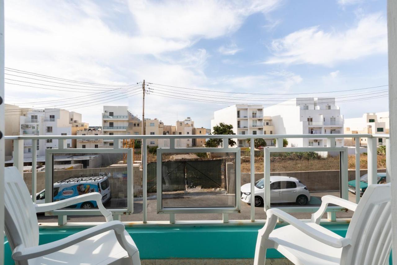 Ne1 - Lovely 2 Bedroom Apartment. Perfect Location Mellieħa Esterno foto